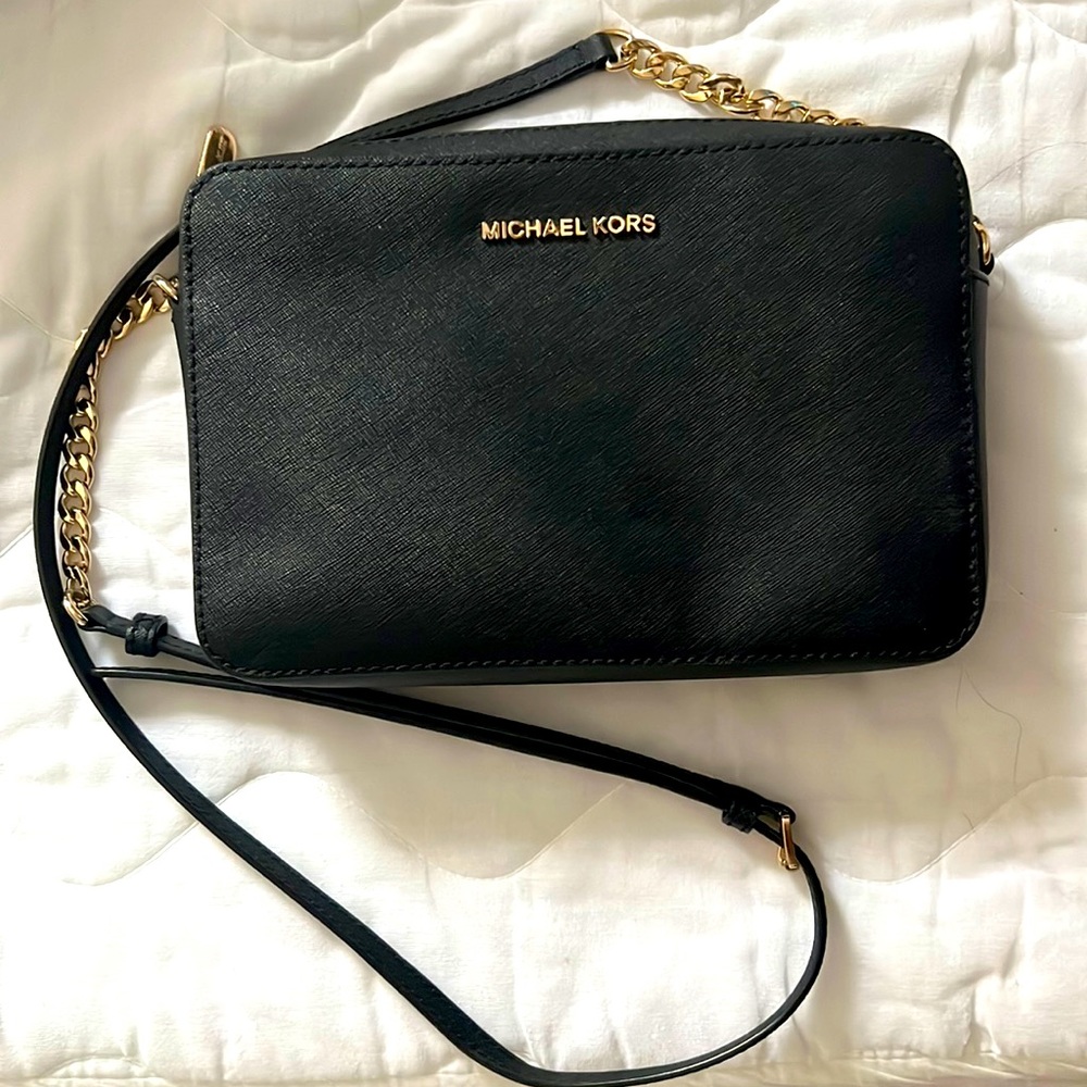 Michael Kors Jet Set Large East West Crossbody